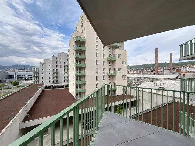 Location Appartement 3 pièces 66 m2 à Clermont Ferrand