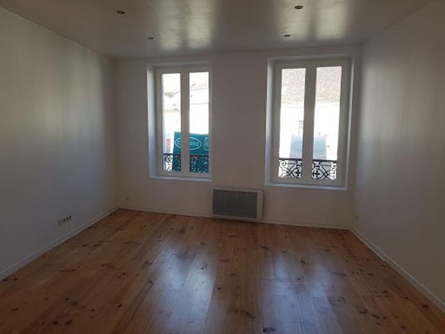 Location Appartement 3 pièces 66 m2 Crécy la Chapelle