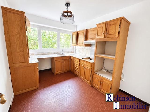 Location Appartement 3 pièces 66 m2 Le Plessis Robinson