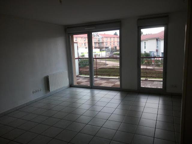 Location Appartement 3 pièces 66 m2 Miribel