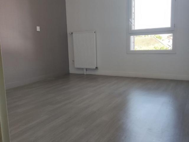 Location Appartement 3 pièces 66m²