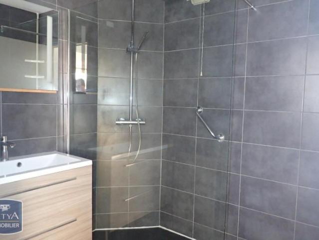 Location Appartement 3 pièces 66m² CHAMBERY 73000