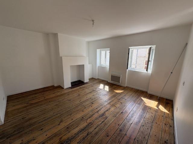 Location Appartement 3 pièces 66m² AGEN 47000