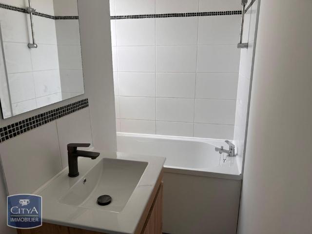 Location Appartement 3 pièces 66m² ARMENTIERES 59280
