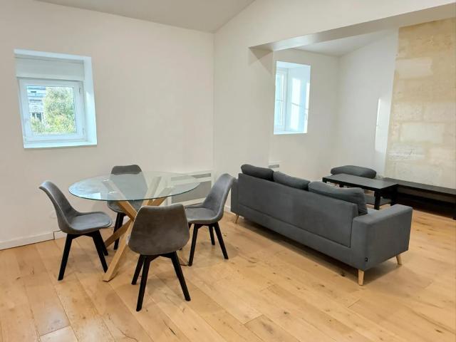 Location Appartement 3 pièces 66m² BORDEAUX 33000