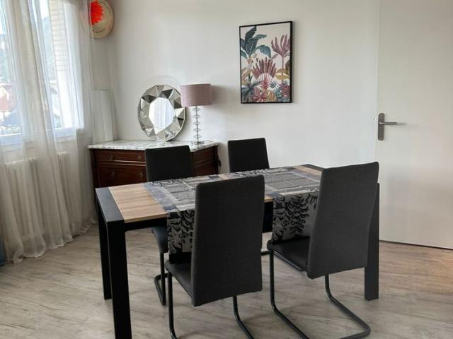Location Appartement 3 pièces 66m² BARBERAZ 73000