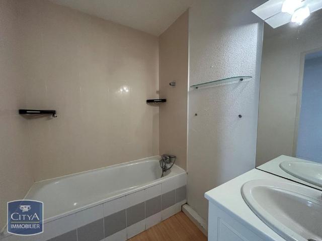 Location Appartement 3 pièces 66m² BLOIS 41000