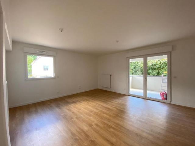 Location Appartement 3 pièces 66m² DEVILLE LES ROUEN 76250