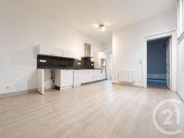 Location Appartement 3 pièces 66m² MONTPELLIER 34000