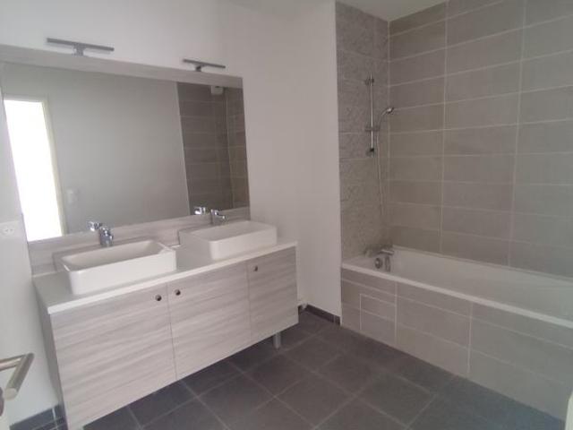 Location Appartement 3 pièces 66m² MONTPELLIER 34080