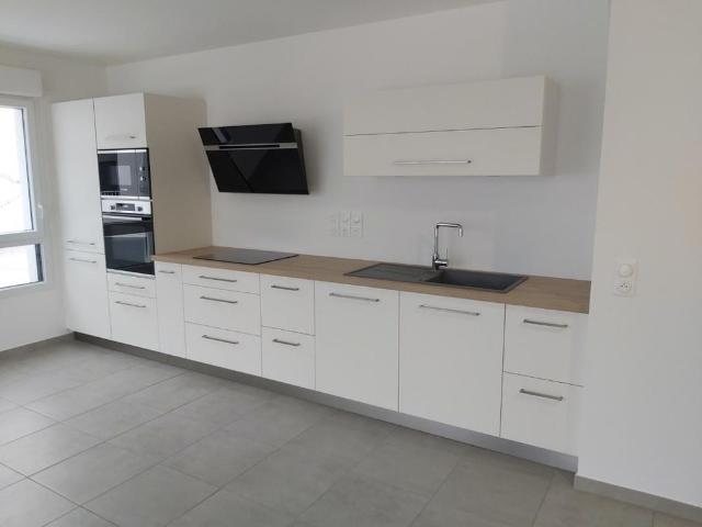 Location Appartement 3 pièces 66m² RUMILLY 74150