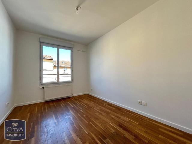 Location Appartement 3 pièces 66m² VILLEFRANCHE SUR SAONE 69400