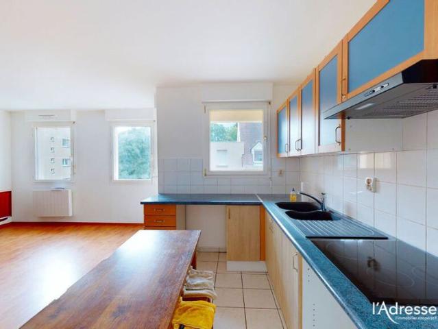Location appartement 3 pièces, 68.57m², Brie Comte Robert