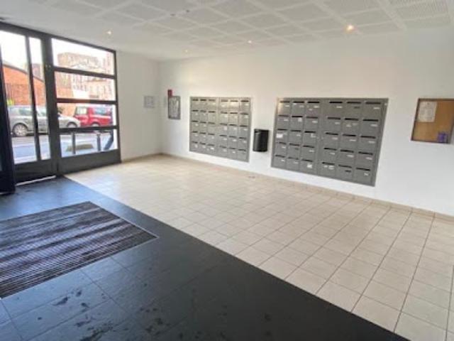 Location Appartement 3 pièces 68.96 m2 Saint Denis