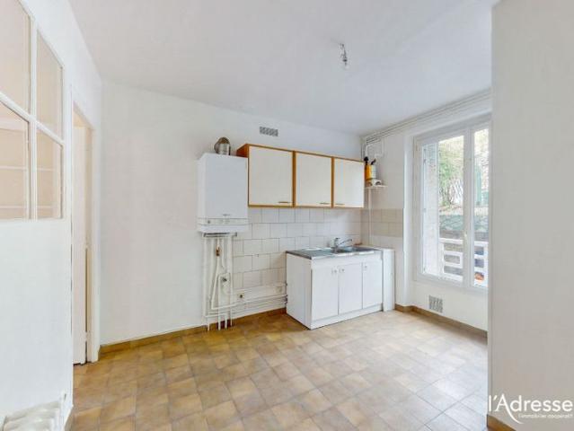 Location appartement 3 pièces, 68.02m², La Celle Saint Cloud