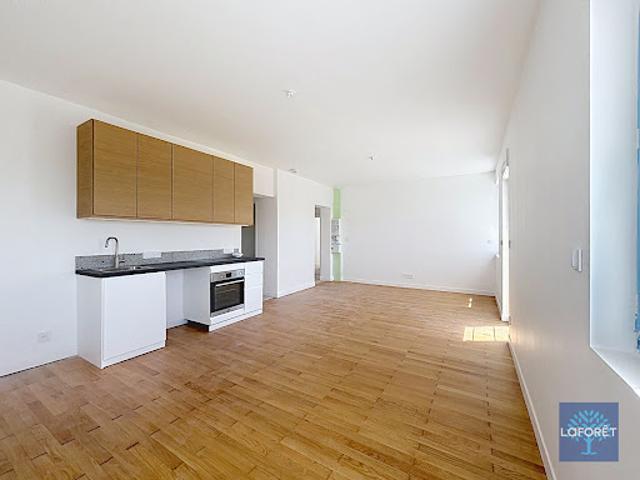 Location Appartement 3 pièces 68 m2 Civrieux