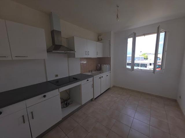 Location Appartement 3 pièces 68 m2 Nemours