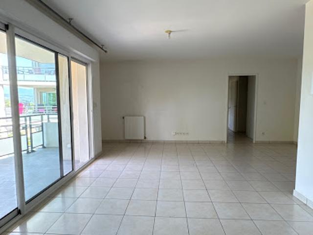 Location Appartement 3 pièces 68 m2 Saint Rambert d'Albon
