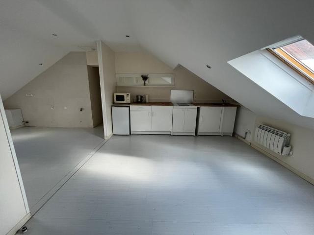 Location Appartement 3 pièces 68m² COULOMMIERS 77120