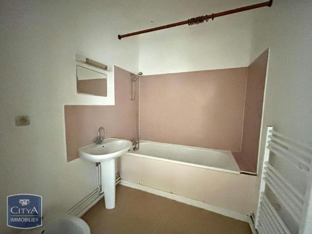Location Appartement 3 pièces 68m² CHALONS EN CHAMPAGNE 51000