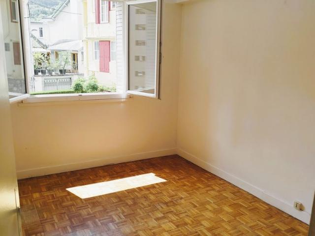 Location Appartement 3 pièces 68m² BAGNERES DE BIGORRE 65200