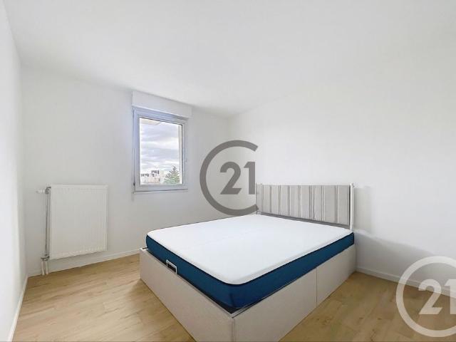 Location Appartement 3 pièces 68m² DAMMARIE LES LYS 77190