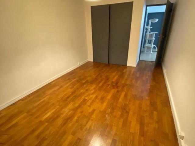 Location Appartement 3 pièces 68m² LYON 8ème