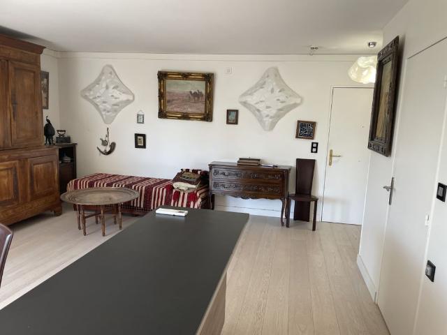 Location Appartement 3 pièces 68m² MARSEILLE 8ème