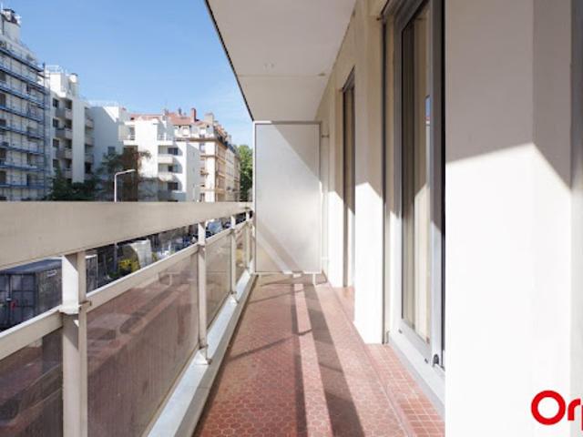 Location Appartement 3 pièces 69.42 m2 Lyon 6ème