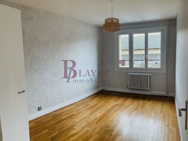 Location Appartement 3 pièces 69.85 m2 Ussel
