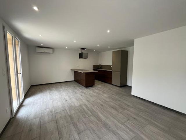Location Appartement 3 pièces 69 m2 Castelnaudary