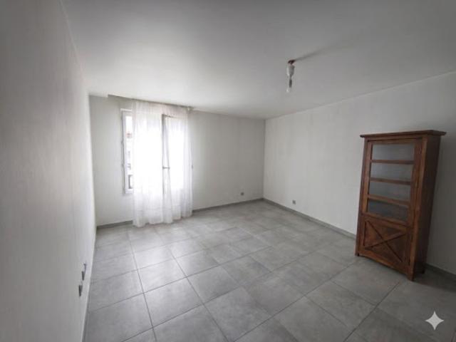 Location Appartement 3 pièces 69.11 m2 Maule