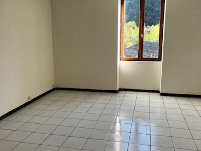 Location Appartement 3 pièces 69.31 m2 Bessèges