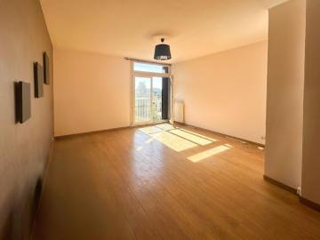 Location Appartement 3 pièces 69 m2 La Seyne sur Mer