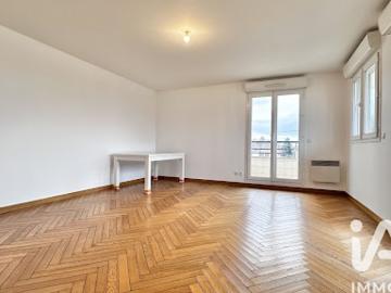 Location Appartement 3 pièces 69 m2 Pontault Combault