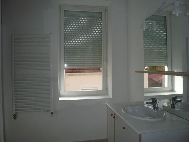 Location Appartement 3 pièces 69m²