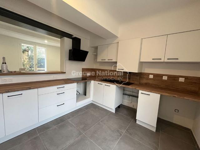 Location Appartement 3 pièces 69m²