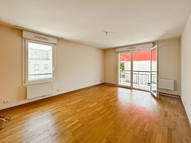 Location Appartement 3 pièces 69m²