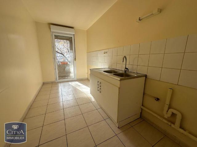 Location Appartement 3 pièces 69m² AVIGNON 84000