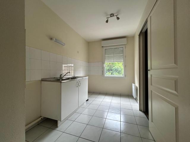 Location Appartement 3 pièces 69m² BORDEAUX 33000