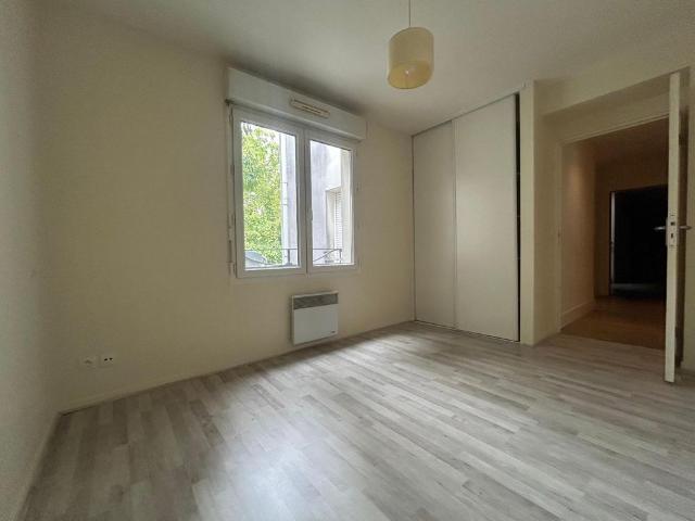 Location Appartement 3 pièces 69m² BORDEAUX 33000