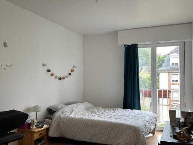 Location Appartement 3 pièces 69m² FONTAINEBLEAU 77300