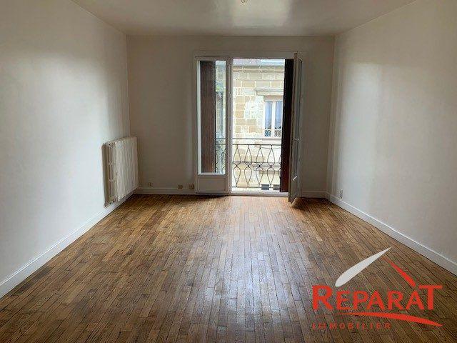 Location Appartement 3 pièces 69m² OBJAT 19130
