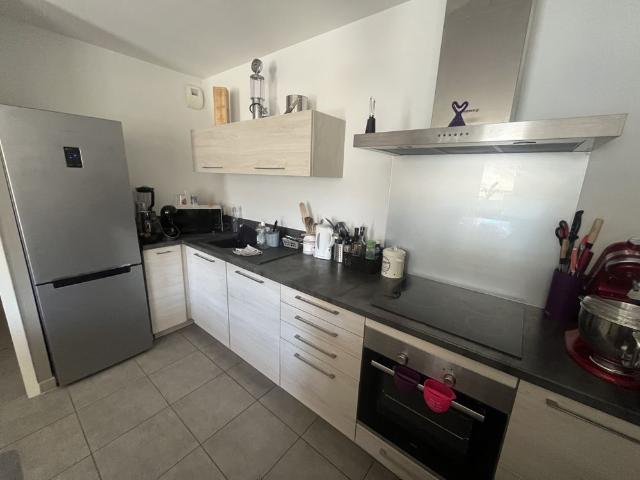 Location Appartement 3 pièces 69m² LA PRIMAUBE 12450