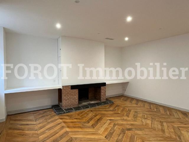 Location Appartement 3 pièces 69m² LE CHEYLARD 07160