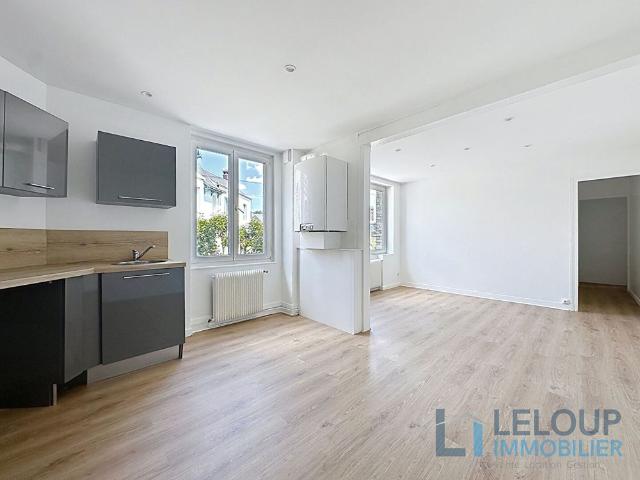 Location Appartement 3 pièces 69m² MONT ST AIGNAN 76130
