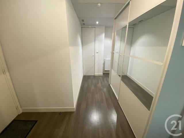 Location Appartement 3 pièces 69m² MONTPELLIER 34070