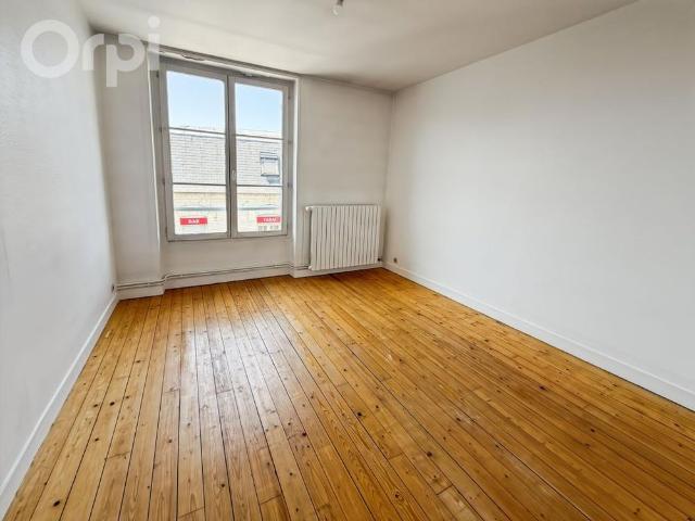 Location Appartement 3 pièces 69m² SENLIS 60300