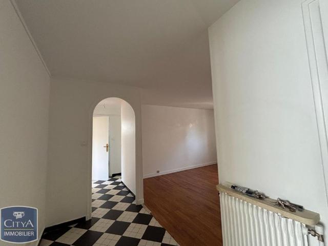 Location Appartement 3 pièces 69m² ST EGREVE 38120
