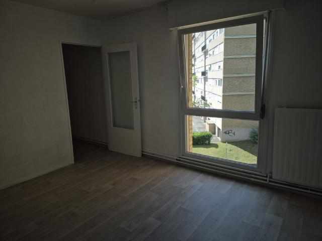 Location Appartement 3 pièces 69m² ST SAULVE 59880